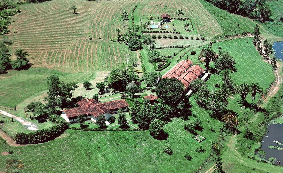 Venda Fazenda Pariquera-Açu - SP
